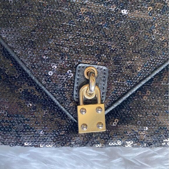 Alexis Hudson Hand Bag Fold Over Clutch Sequin Black Gold Lock No Strap - Picture 3 of 9
